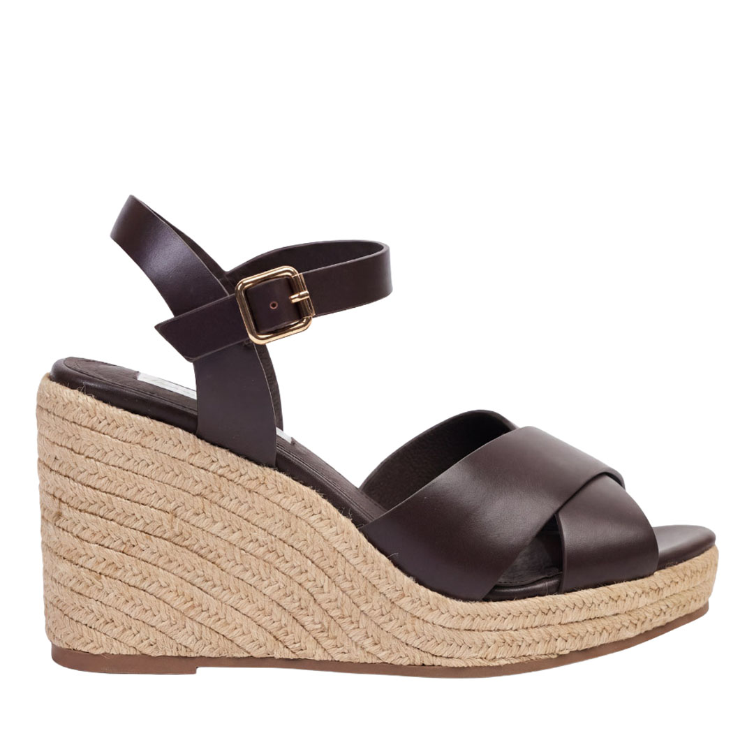 Kathryn Wilson Gisele Wedge